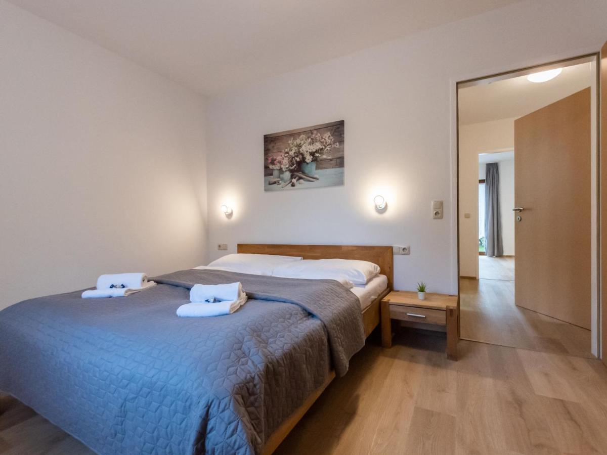 Apartment Alpenchalets - Zse204 By Interhome Zell am See Exterior photo